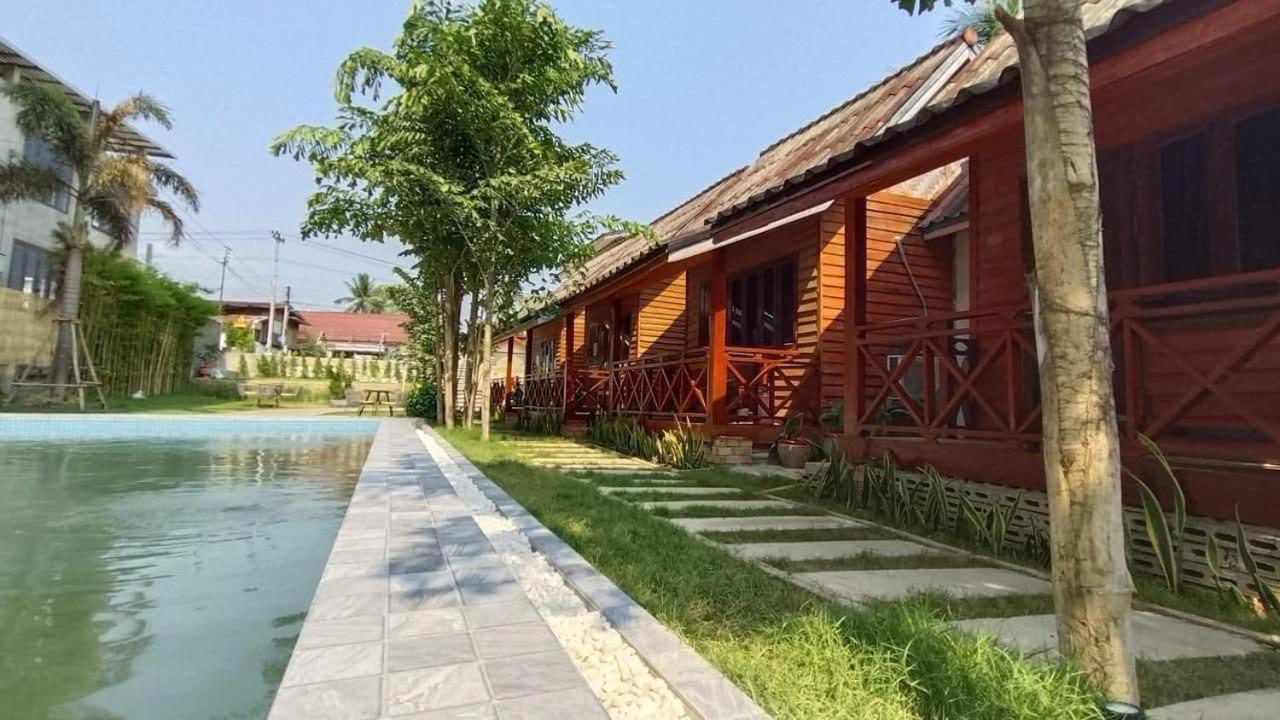 Vang Vieng Bungalows Экстерьер фото